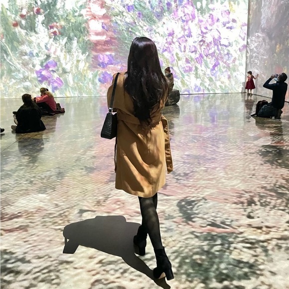 Classic Camel Coat - Picture 3 of 5